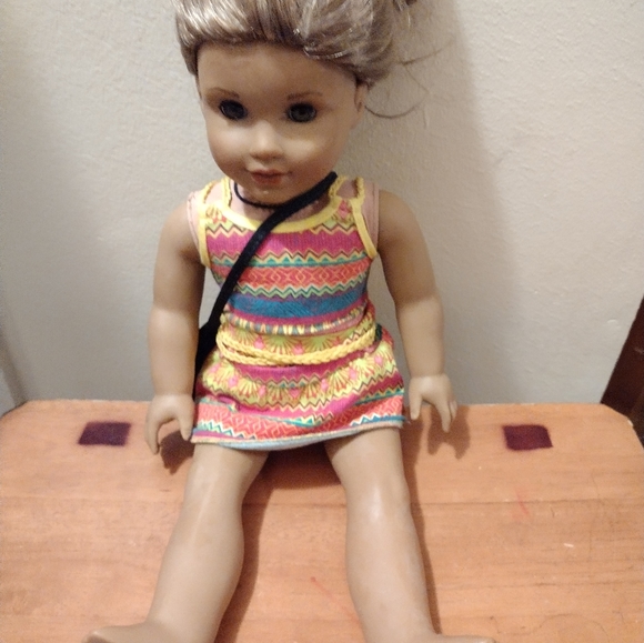 American Girl Doll Lea Clark w book 2016 - Picture 3 of 4